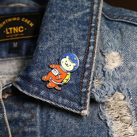 Cat Astronaut Pin on the jacket. pawsome decor for the jacket and clothes.