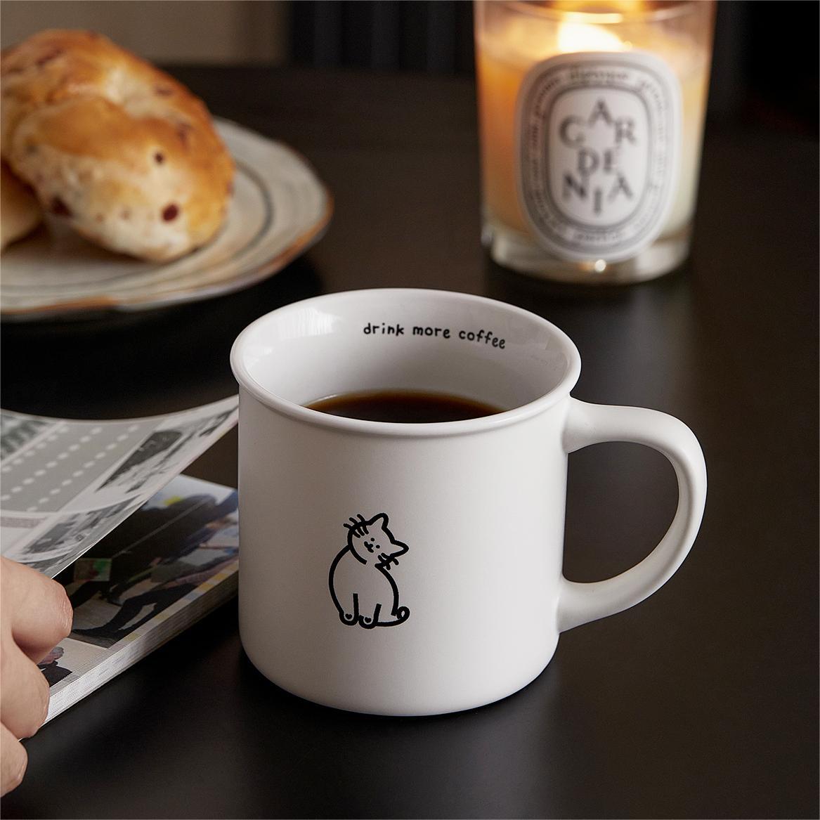 Say Hi Cat Coffee Mug, Cute cat cocked its head and looked at you. White Ceramic Coffee Mug, Pawsome Gift for Cat Lovers and Cat Owners
