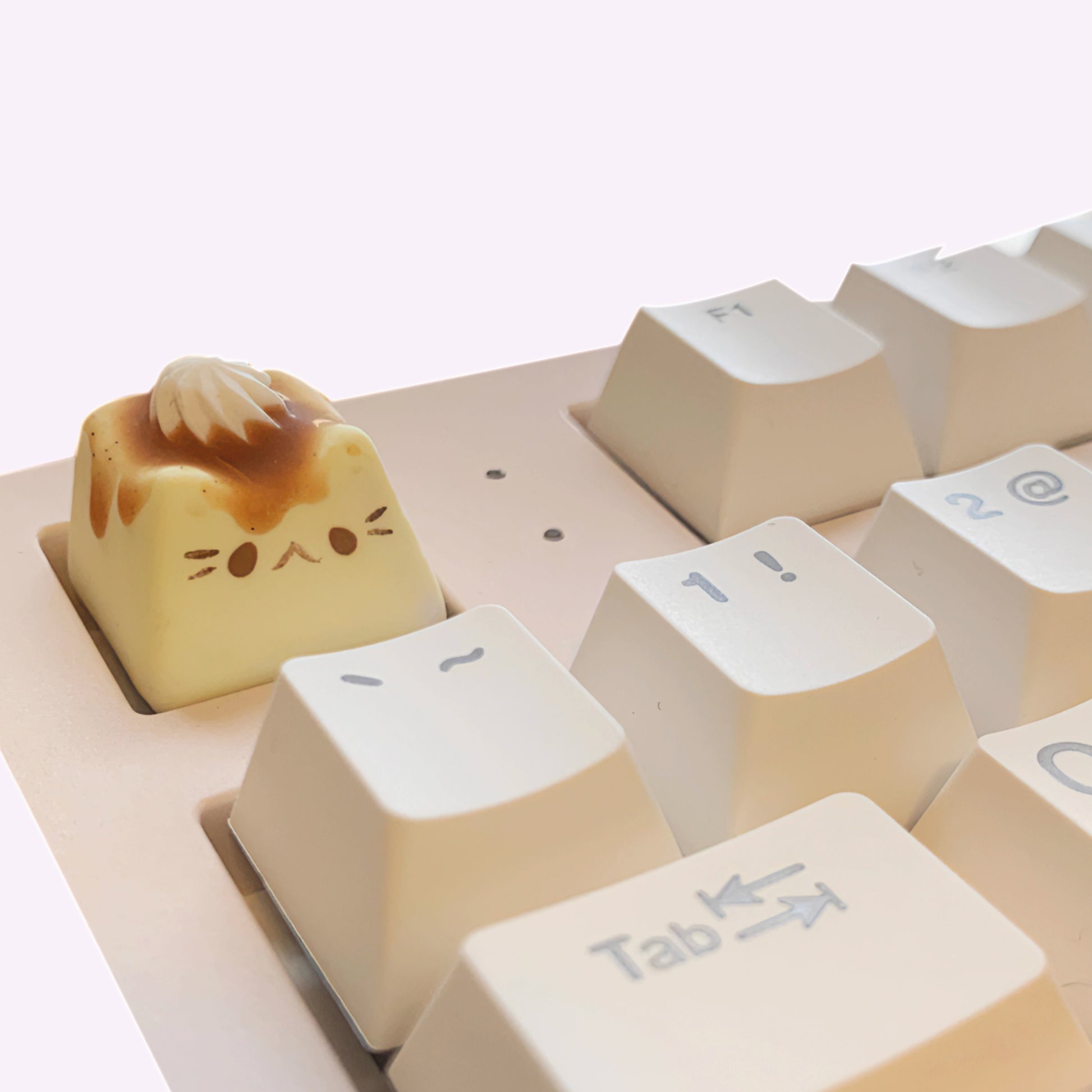 Handmade Cat Cupcake With Whipped Cream Frosting Mechanical Keyboard Keycap, Yellow Cat