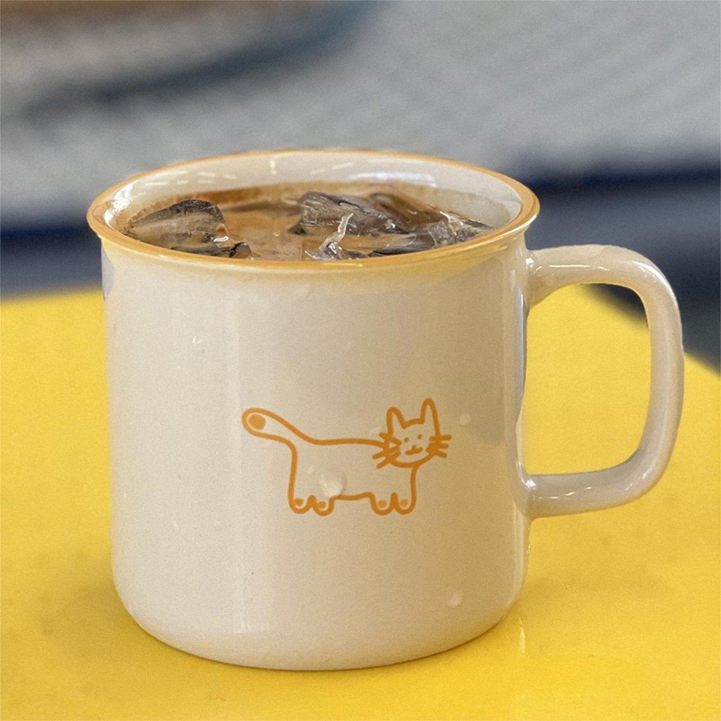 Fais un Beau Rêve Coffee Mug, Orange Color with Cut Cat illustration. Pawsome Gift for Cat Lovers and Cat Owners.