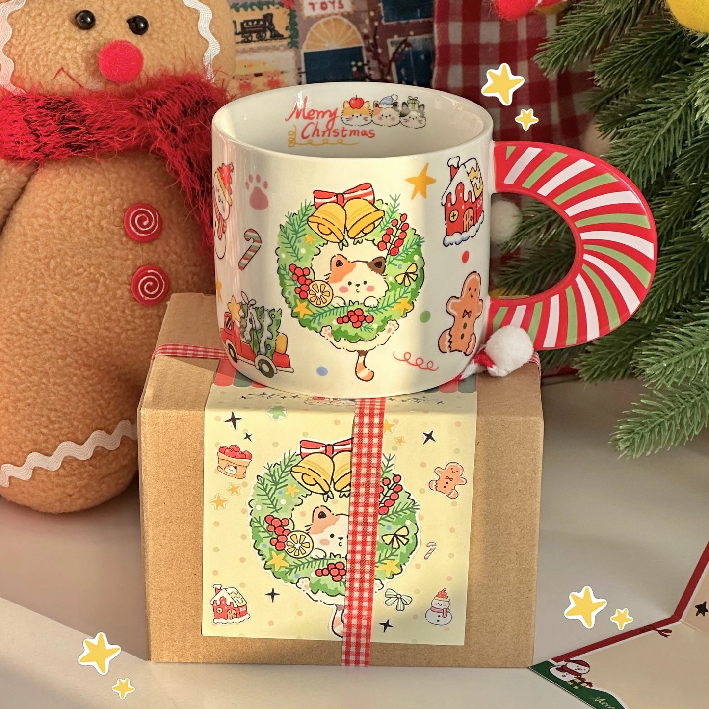 Charming calico cat-themed Christmas mug for holiday gifting, designed for cat enthusiasts.